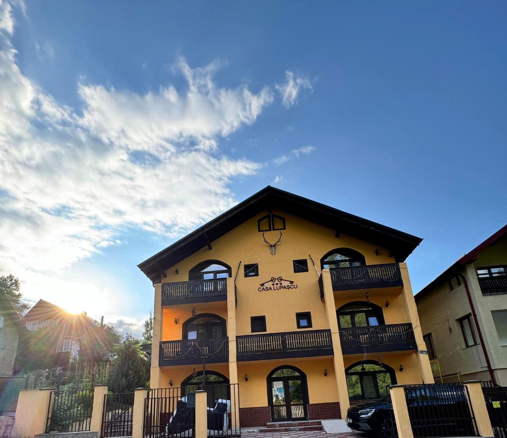Hotel Casa Lupascu Vatra Dornei Exterior foto