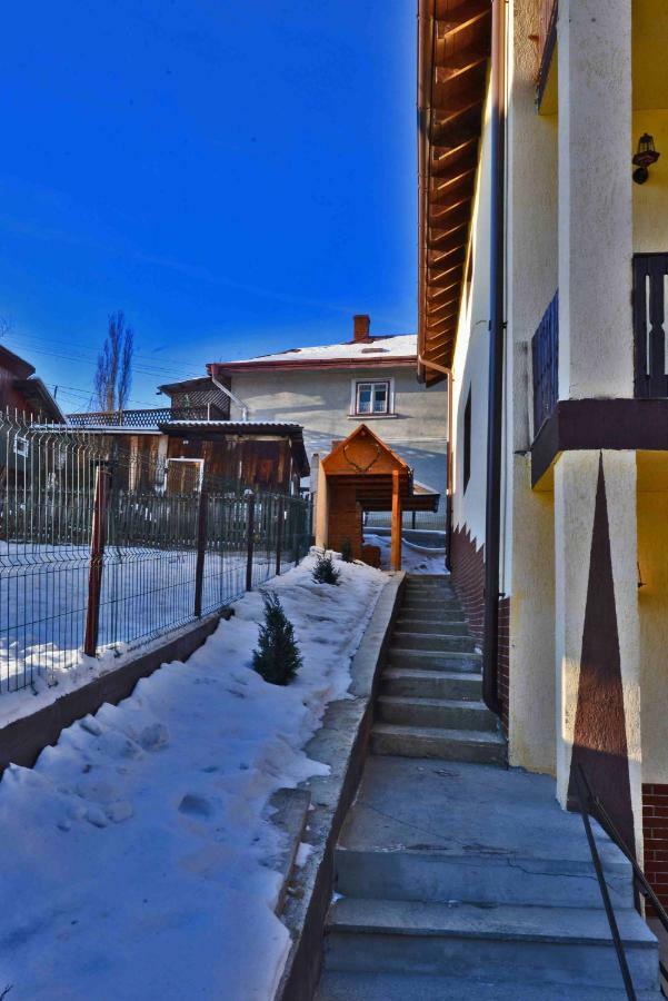 Hotel Casa Lupascu Vatra Dornei Exterior foto